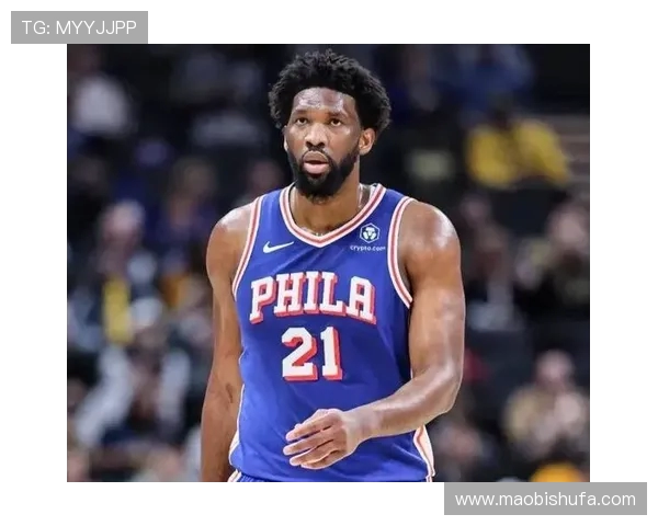 小莫里斯谈恩比德训练态度放松仍能砍下70分惊艳表现无需热身 小莫里斯谈恩比德训练态度放松仍能砍下70分惊艳表现无需热身